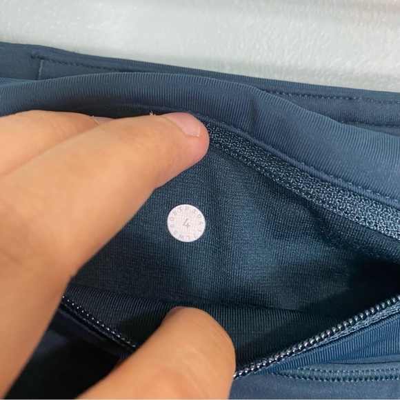 Lululemon Circuit Breaker Skirt Nocturnal Teal Skort Sz 4 W8805T Tall 15” - Picture 5 of 6